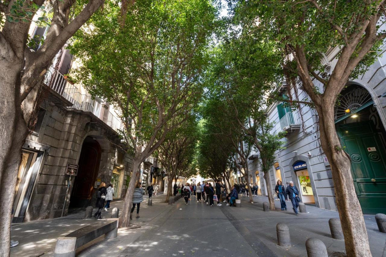 Appartamento Elegante Con Terrazzino Nel Centro Di Napoli Eksteriør bilde